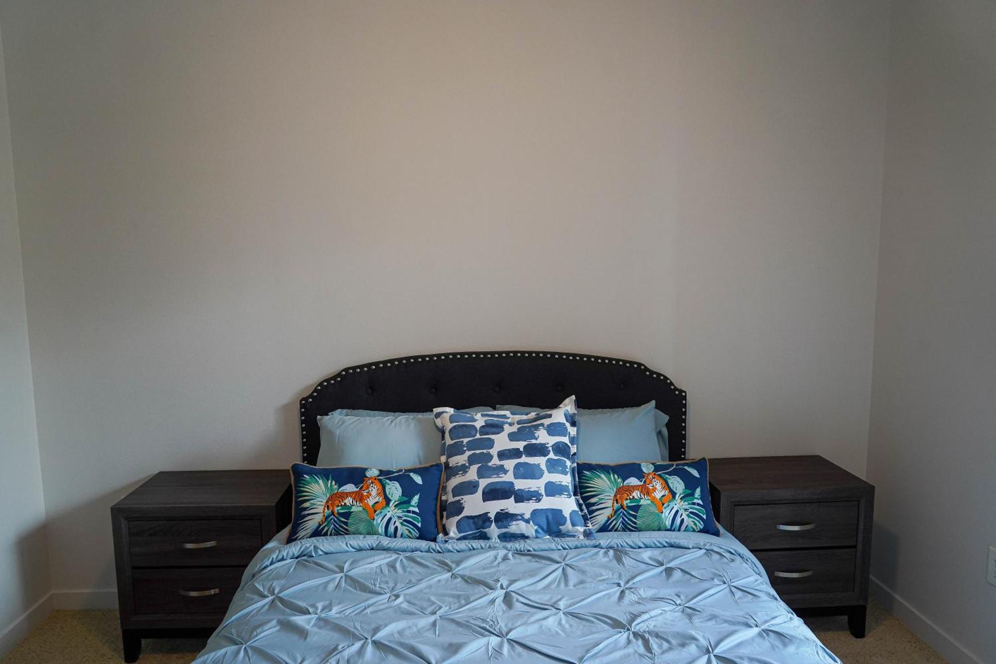 Lux 2 Bedroom In Woodland Hills Los Angeles Extérieur photo
